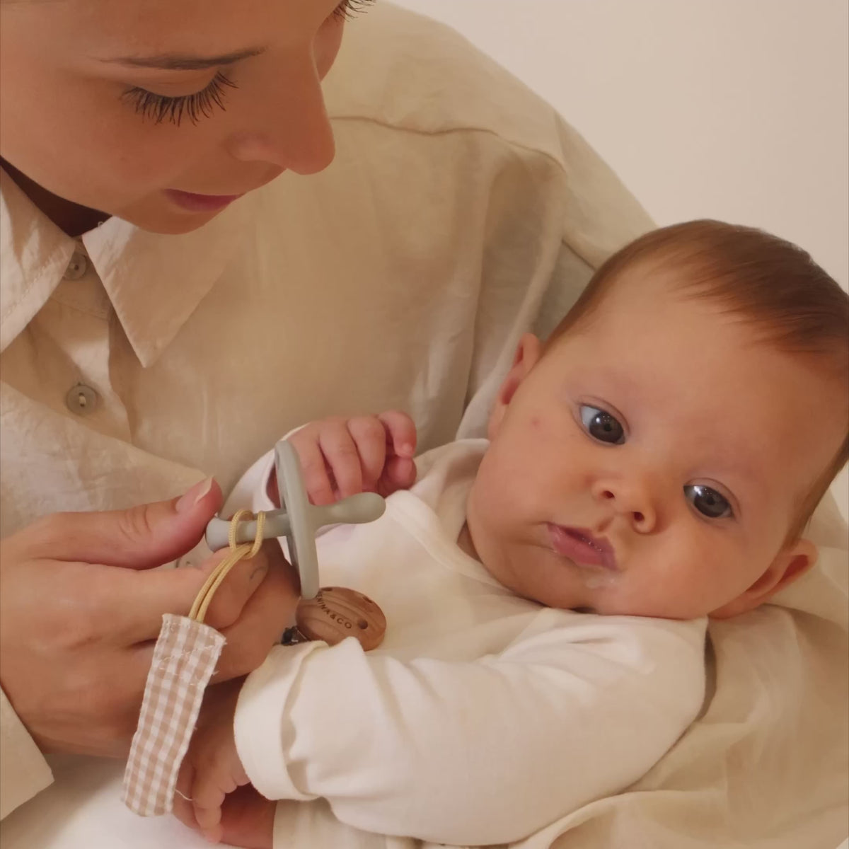 Pack of 2 Organic Cotton DIAMOND Pacifier Clips – Nenina & Co